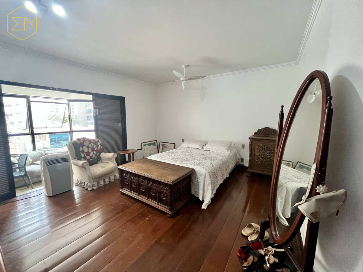 - Apartamento em Campinas, Cambuí, com 4 quartos