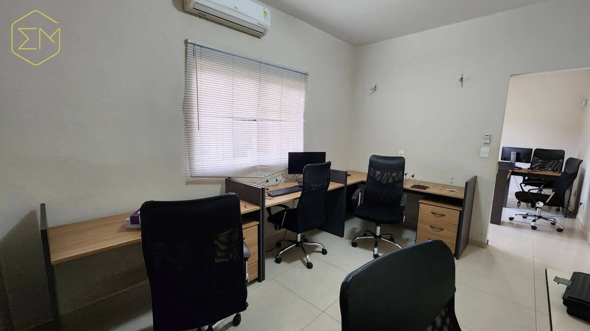 - Casa à venda em Campinas, Vila Industrial, com 2 quartos